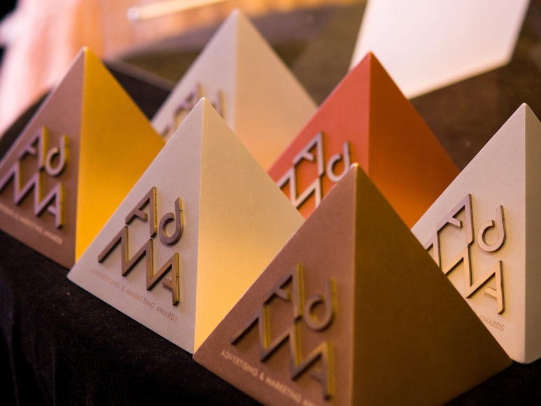 ADVERTISING & MARKETING AWARDS – СИМВОЛ ДОСТИЖЕНИЙ В СФЕРЕ МАРКЕТИНГА И РЕКЛАМЫ